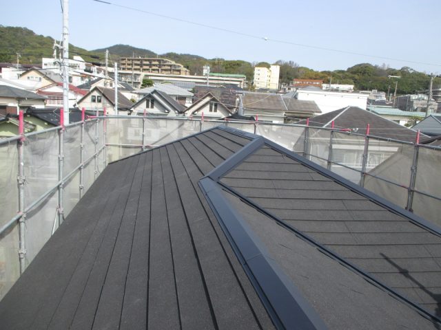 稲美町の屋根カバー工事